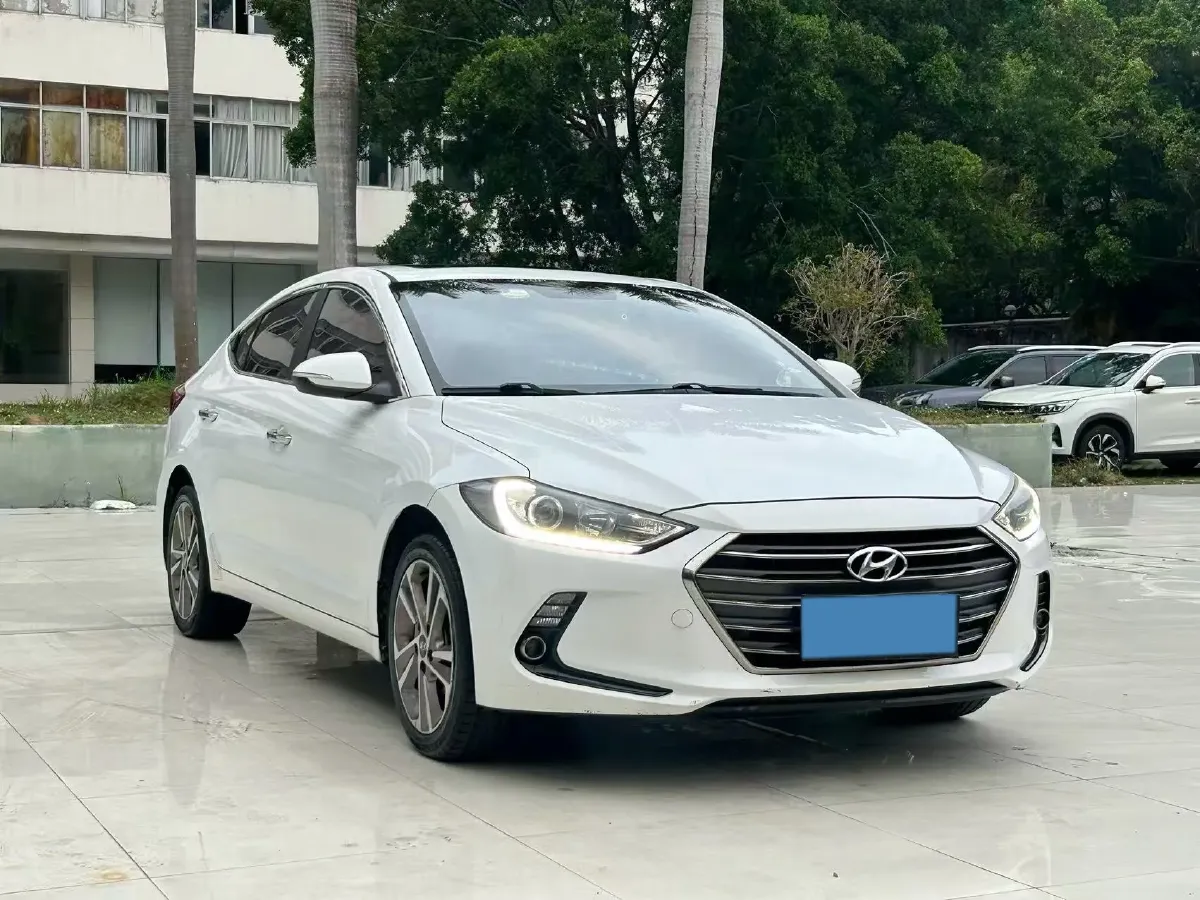 2018 Hyundai Elantra 1.6L 130HP L4 6AT,autocango,china used car exporter,china ev exporter,chinese used car exporter,chinese used ev exporter