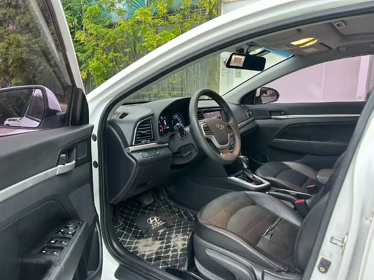 2018 Hyundai Elantra 1.6L 130HP L4 6AT,autocango,china used car exporter,china ev exporter,chinese used car exporter,chinese used ev exporter