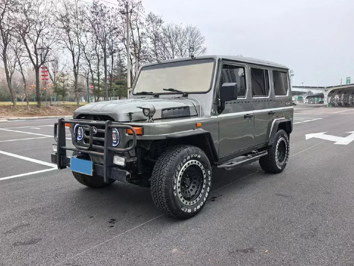 2020 BAW 212 2.4T 211HP L4 6MT,autocango,china used car exporter,china ev exporter,chinese used car exporter,chinese used ev exporter