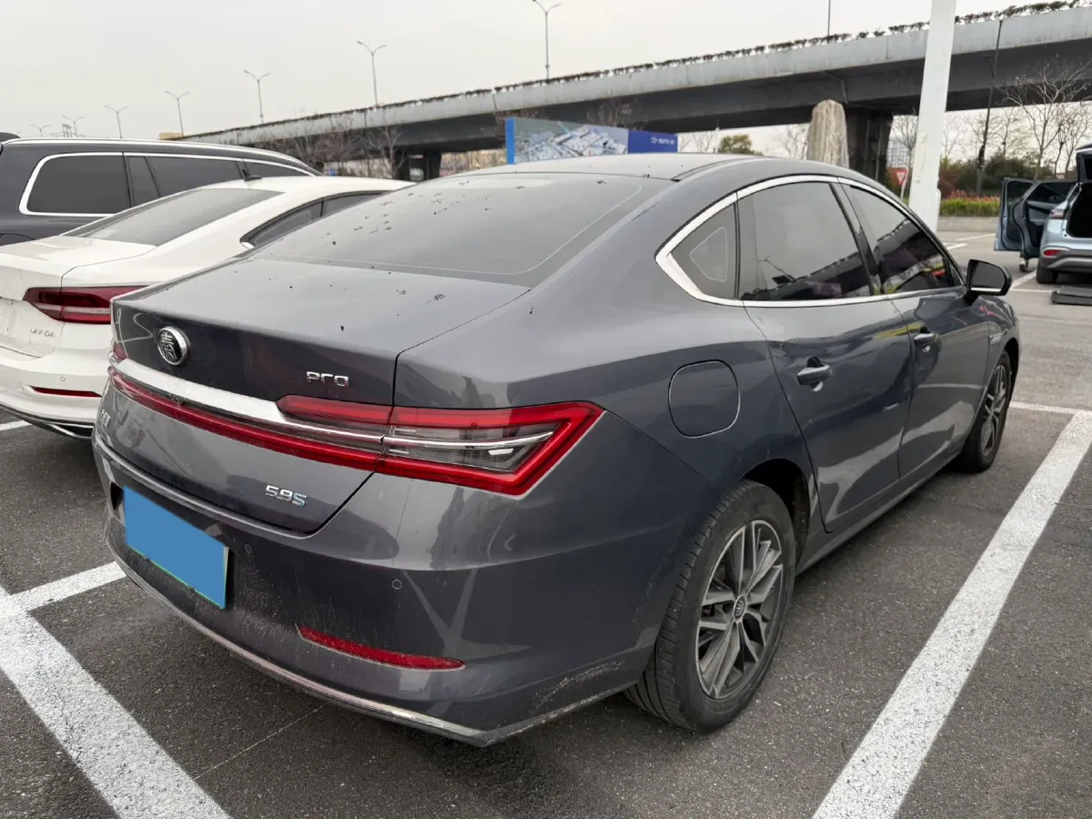 2019 BYD Qin Pro 1.5T 154HP L4 6DCT PHEV,autocango,china used car exporter,china ev exporter,chinese used car exporter,chinese used ev exporter