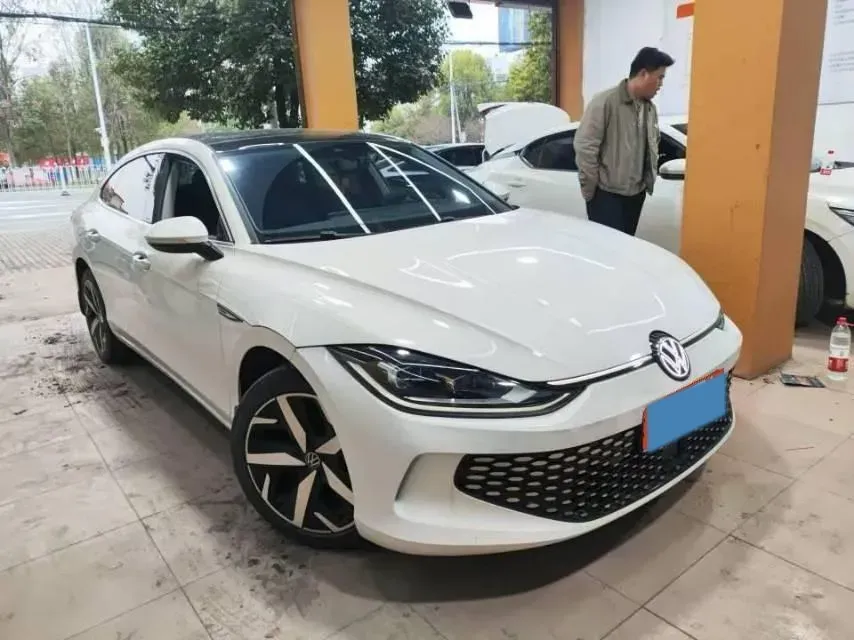 2025 Volkswagen Lamando 1.4T 150HP L4 7DCT,autocango,china used car exporter,china ev exporter,chinese used car exporter,chinese used ev exporter