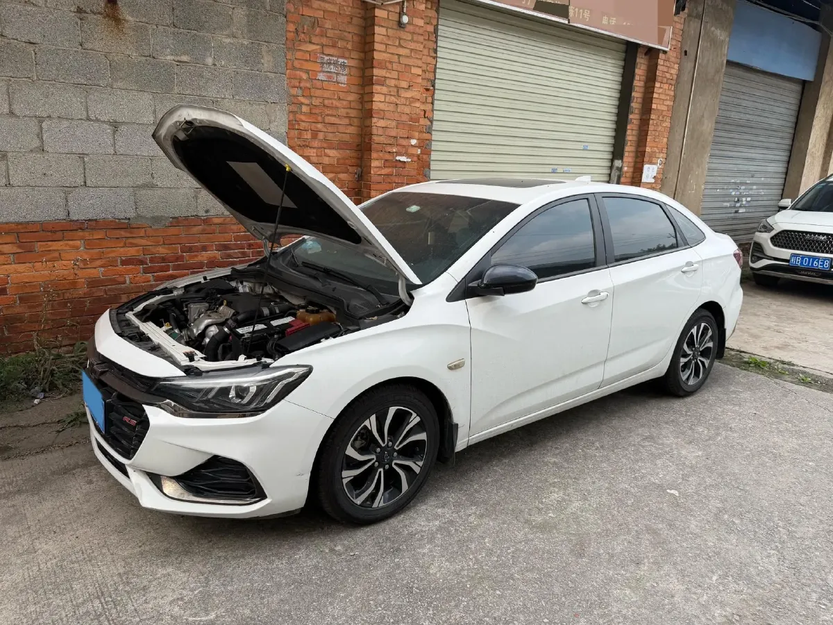 2019 Chevrolet Monza 1.3T 163HP L3 6AT,autocango,china used car exporter,china ev exporter,chinese used car exporter,chinese used ev exporter