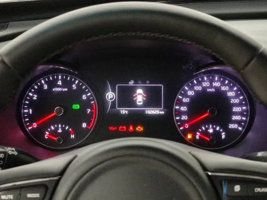 2017 Kia K5 2.0L 161HP L4 6AT,autocango,china used car exporter,china ev exporter,chinese used car exporter,chinese used ev exporter