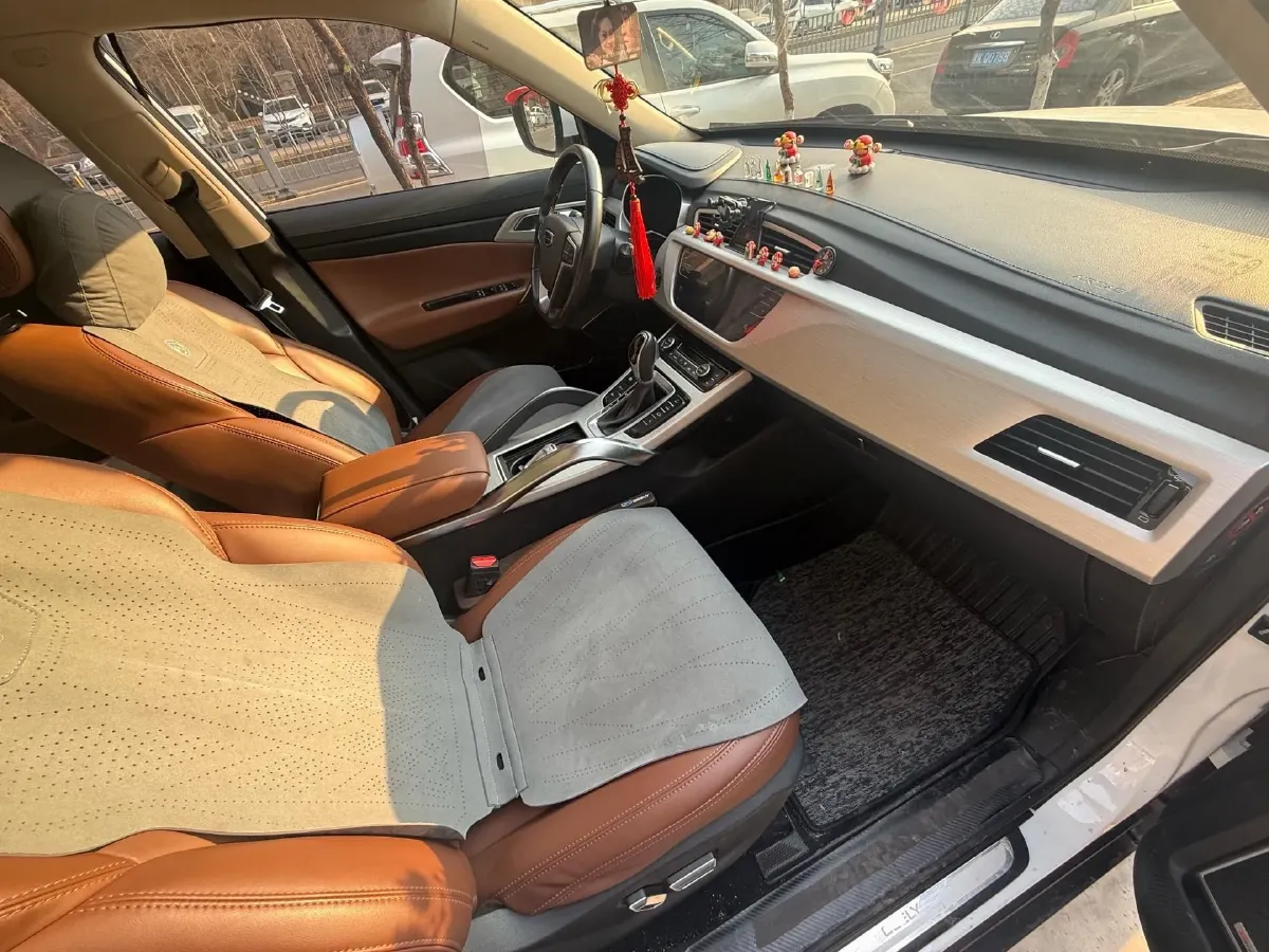 2018 Geely Azkarra 1.8T 184HP L4 6AT,autocango,china used car exporter,china ev exporter,chinese used car exporter,chinese used ev exporter