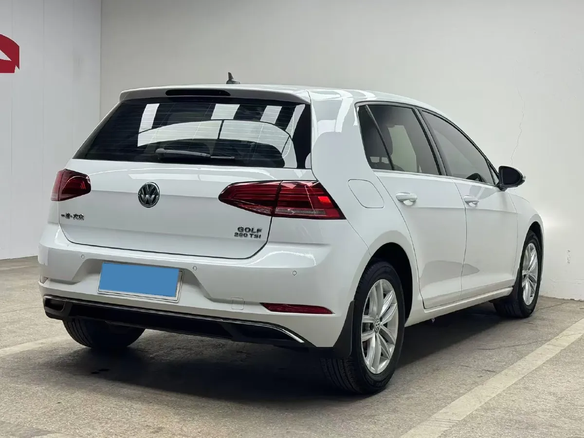 2019 Brilliance Auto V7 1.8T 231HP L4 7DCT,autocango,china used car exporter,china ev exporter,chinese used car exporter,chinese used ev exporter