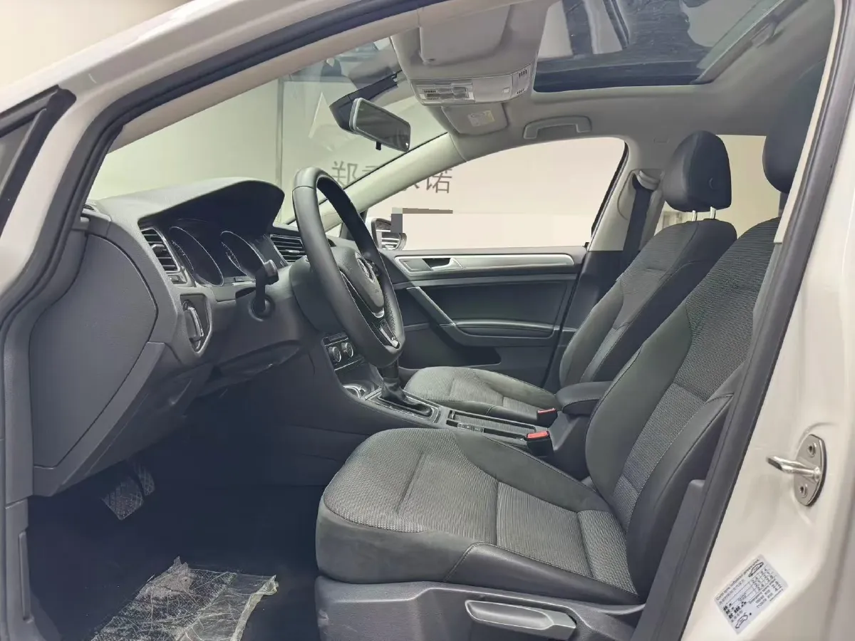 2019 Brilliance Auto V7 1.8T 231HP L4 7DCT,autocango,china used car exporter,china ev exporter,chinese used car exporter,chinese used ev exporter