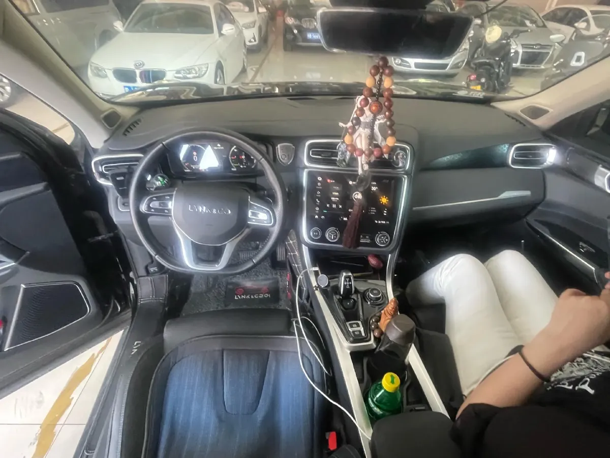 2019 LYNK&CO 01 EM-P 1.5T 180HP L3 7DCT PHEV 9.4KWH,autocango,china used car exporter,china ev exporter,chinese used car exporter,chinese used ev exporter