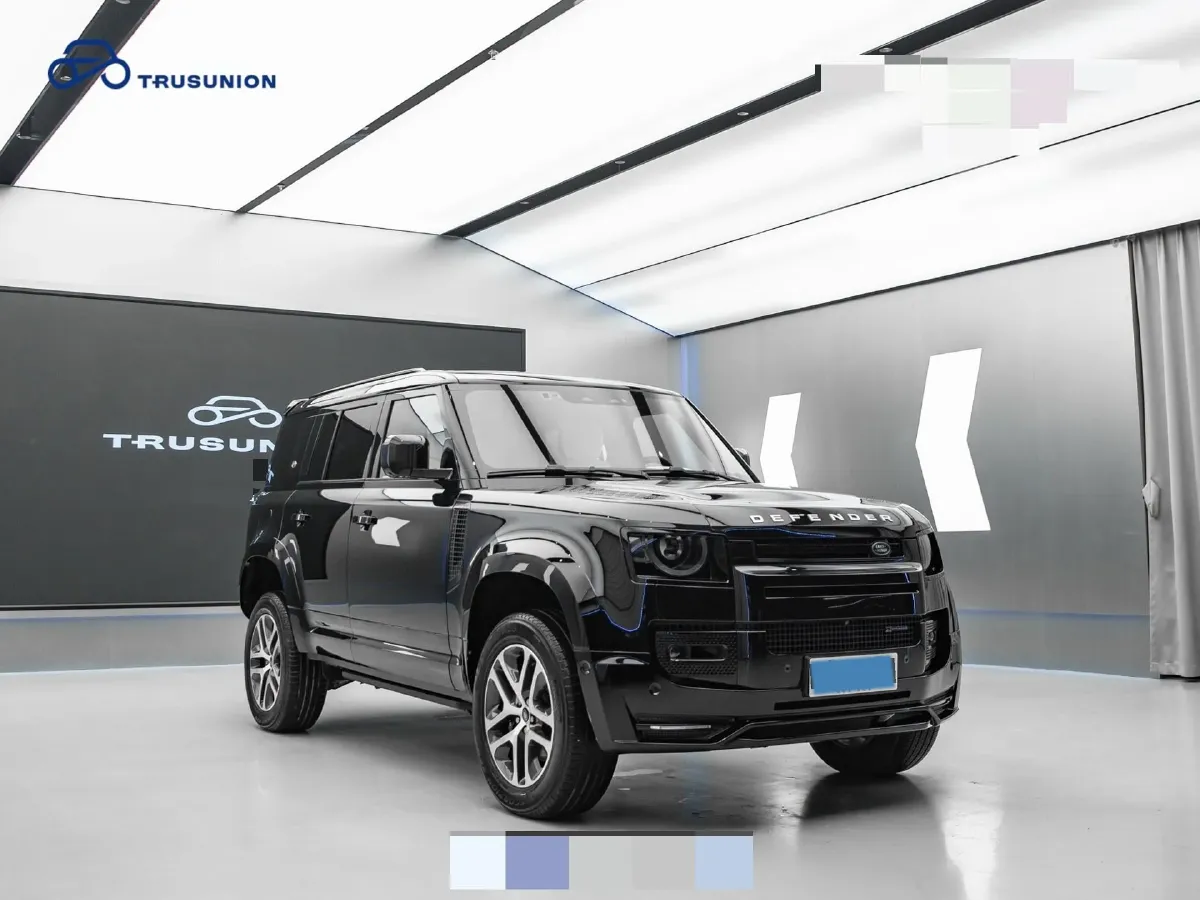 2023 Land Rover Defender 3.0T 400HP L6 8AT,autocango,china used car exporter,china ev exporter,chinese used car exporter,chinese used ev exporter
