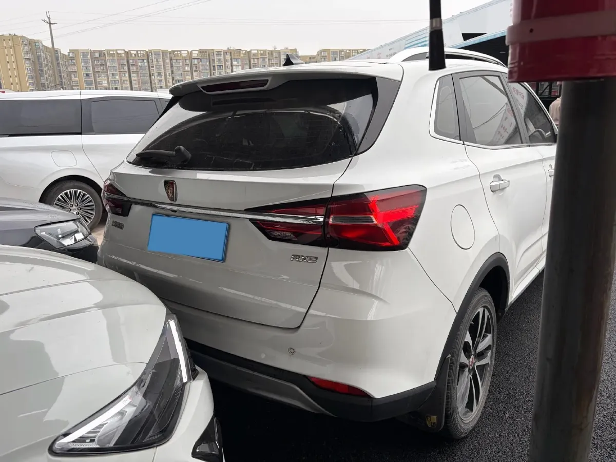 2020 Roewe RX3 1.6L 125HP L4 5MT,autocango,china used car exporter,china ev exporter,chinese used car exporter,chinese used ev exporter