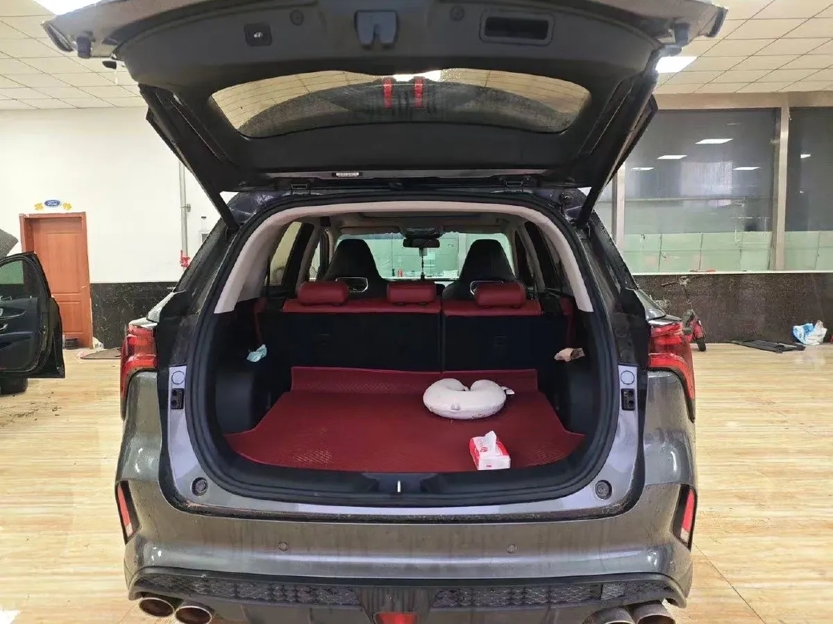 2020 ChangAn CS75 Plus 2.0T 233HP L4 8AT,autocango,china used car exporter,china ev exporter,chinese used car exporter,chinese used ev exporter