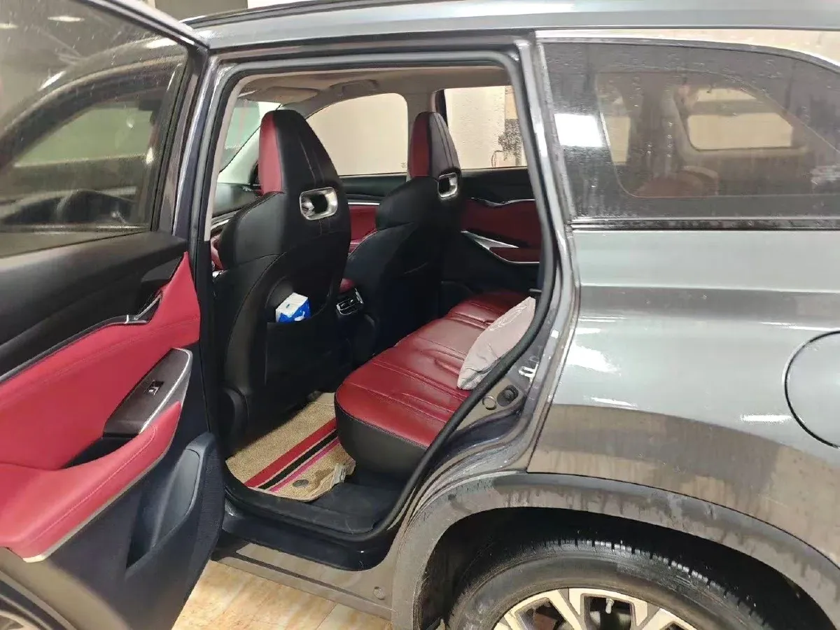 2020 ChangAn CS75 Plus 2.0T 233HP L4 8AT,autocango,china used car exporter,china ev exporter,chinese used car exporter,chinese used ev exporter