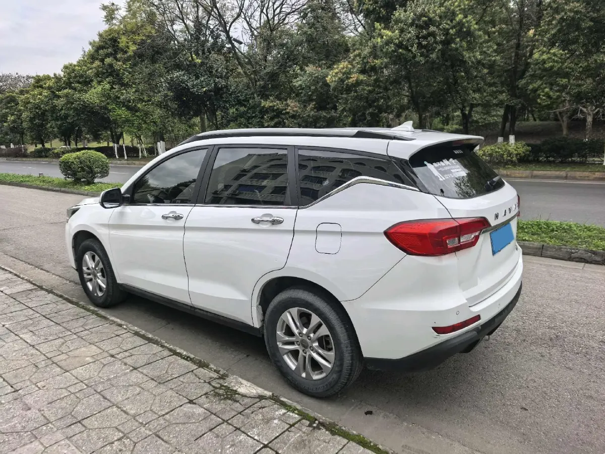 2019 Haval M6 1.5T 150HP L4 6MT,autocango,china used car exporter,china ev exporter,chinese used car exporter,chinese used ev exporter