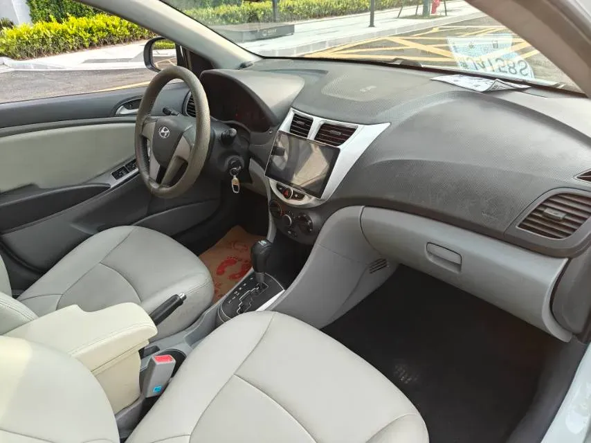 2016 Hyundai Reina 1.4L 107HP L4 4AT,autocango,china used car exporter,china ev exporter,chinese used car exporter,chinese used ev exporter