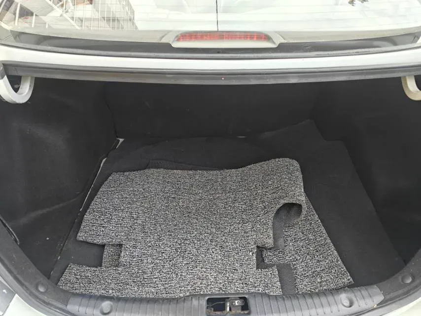 2016 Hyundai Reina 1.4L 107HP L4 4AT,autocango,china used car exporter,china ev exporter,chinese used car exporter,chinese used ev exporter