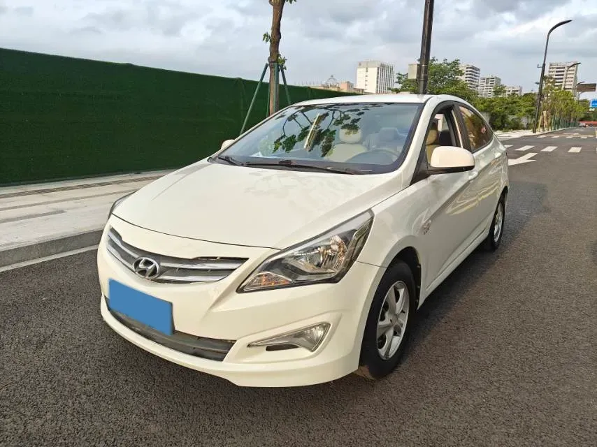 2016 Hyundai Reina 1.4L 107HP L4 4AT,autocango,china used car exporter,china ev exporter,chinese used car exporter,chinese used ev exporter
