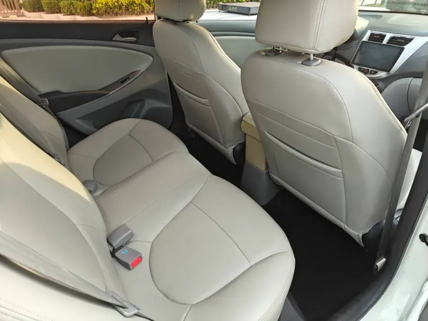 2016 Hyundai Reina 1.4L 107HP L4 4AT,autocango,china used car exporter,china ev exporter,chinese used car exporter,chinese used ev exporter