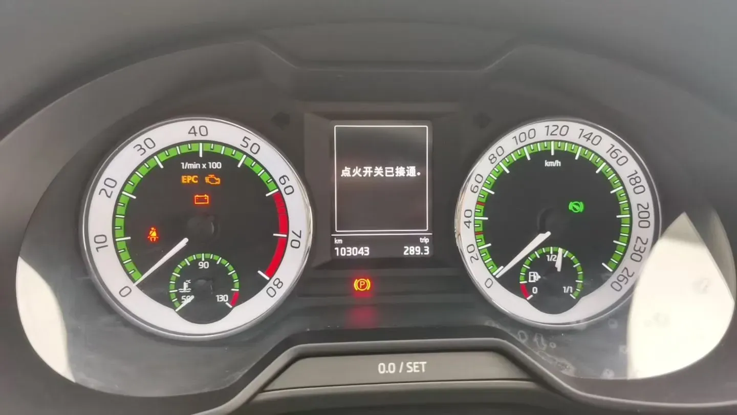 2019 Skoda Octavia 1.5L 116HP L4 6AT,autocango,china used car exporter,china ev exporter,chinese used car exporter,chinese used ev exporter