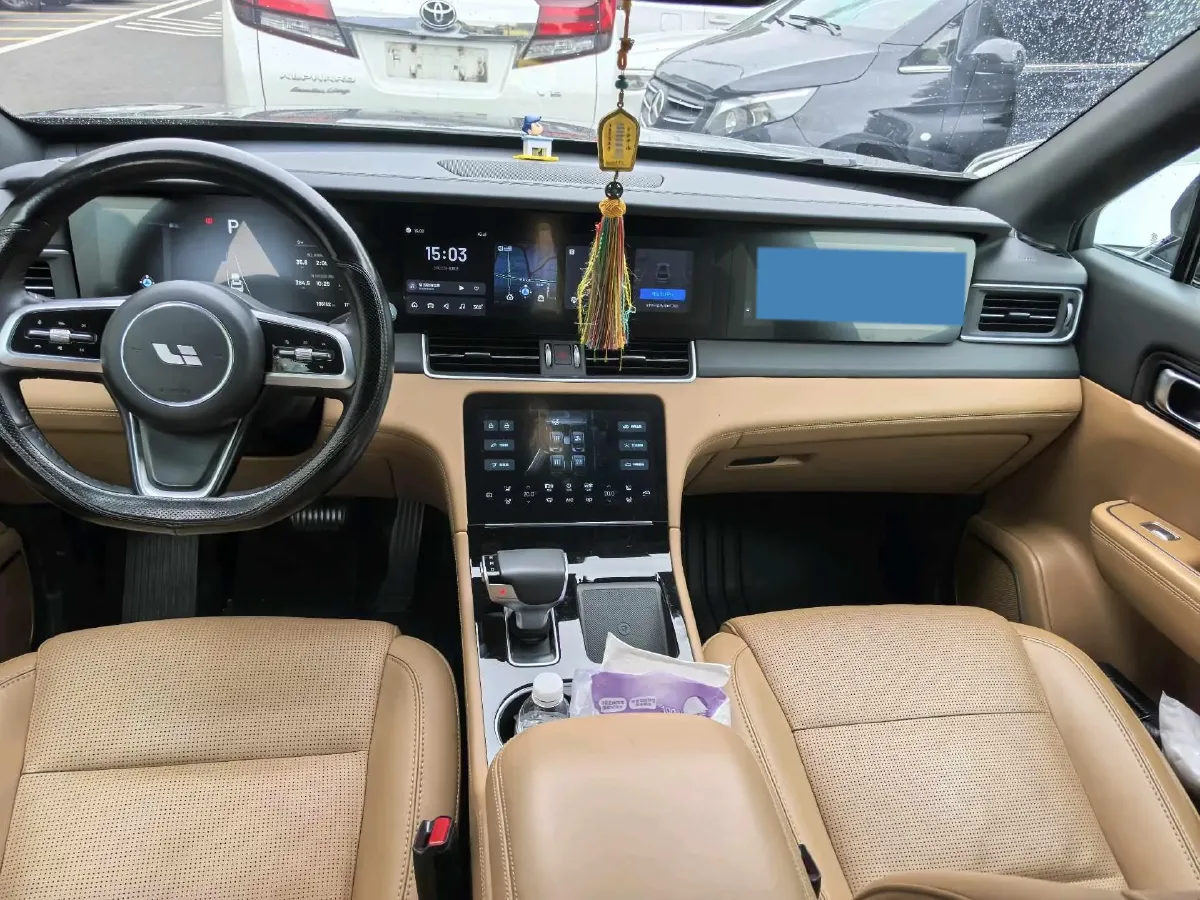 2021 Li ONE Range Extended 131HP REEV 40.5KWH,autocango,china used car exporter,china ev exporter,chinese used car exporter,chinese used ev exporter