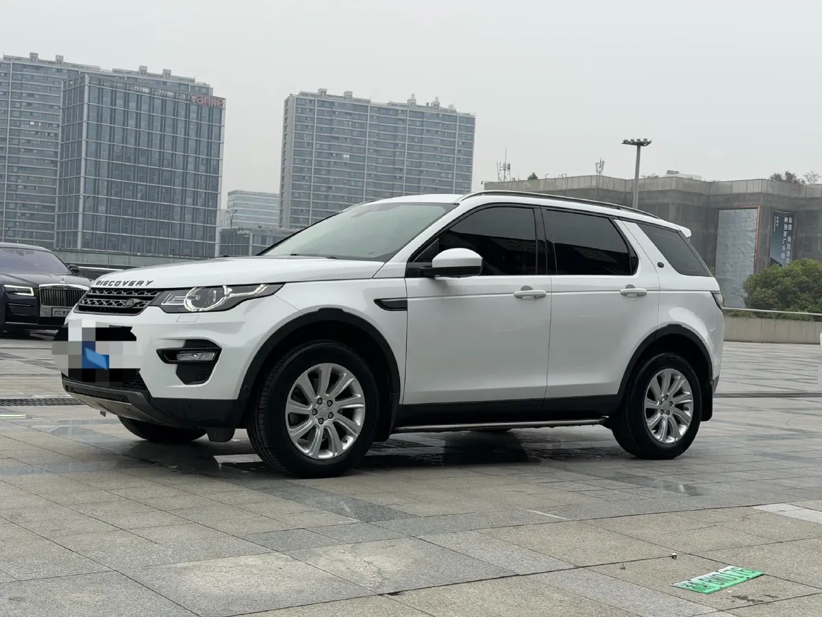 2019 Land Rover Discovery Sport 2.0T 241HP L4 9AT,autocango,china used car exporter,china ev exporter,chinese used car exporter,chinese used ev exporter
