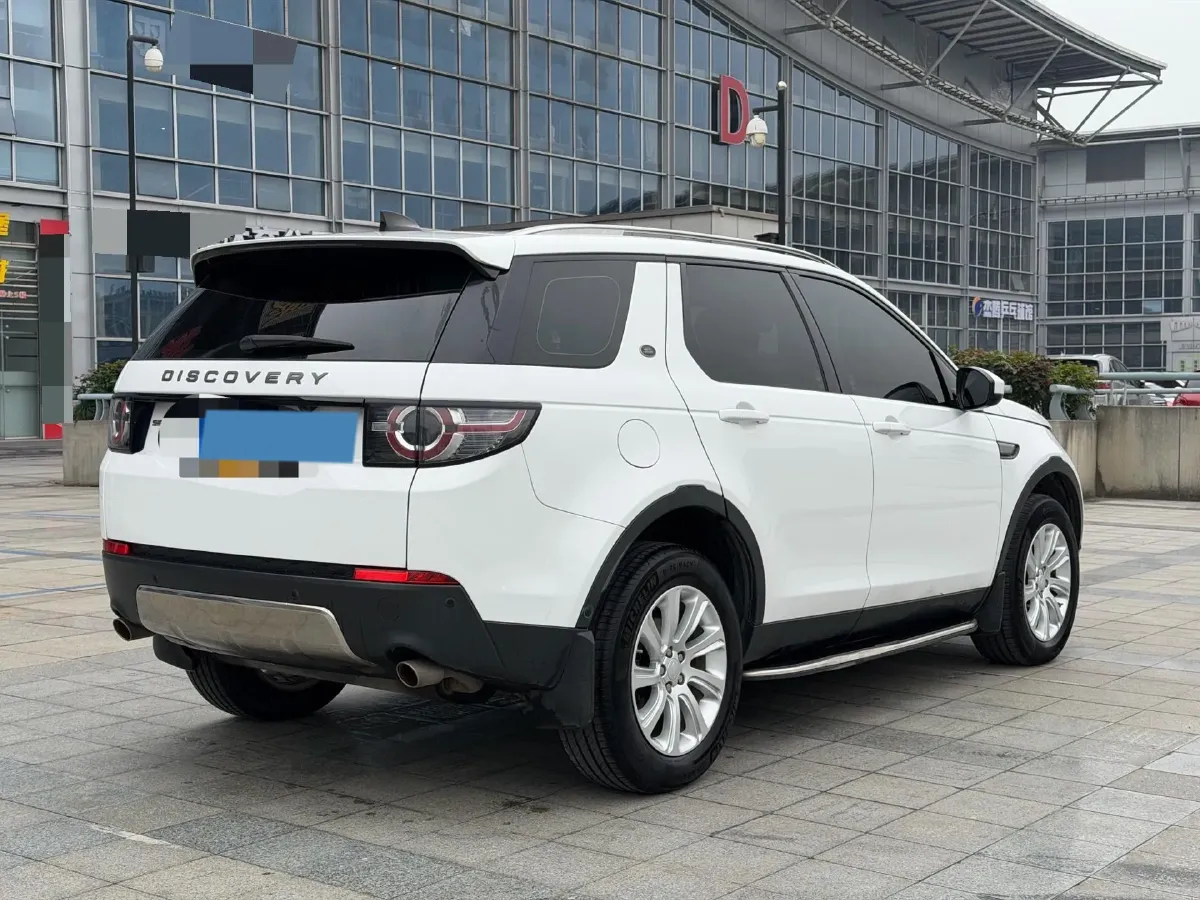 2019 Land Rover Discovery Sport 2.0T 241HP L4 9AT,autocango,china used car exporter,china ev exporter,chinese used car exporter,chinese used ev exporter