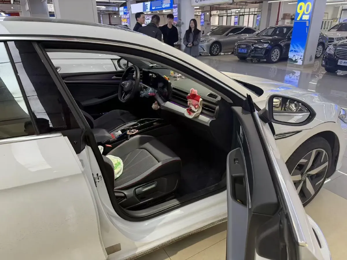 2023 Volkswagen Lamando 1.4T 150HP L4 7DCT,autocango,china used car exporter,china ev exporter,chinese used car exporter,chinese used ev exporter