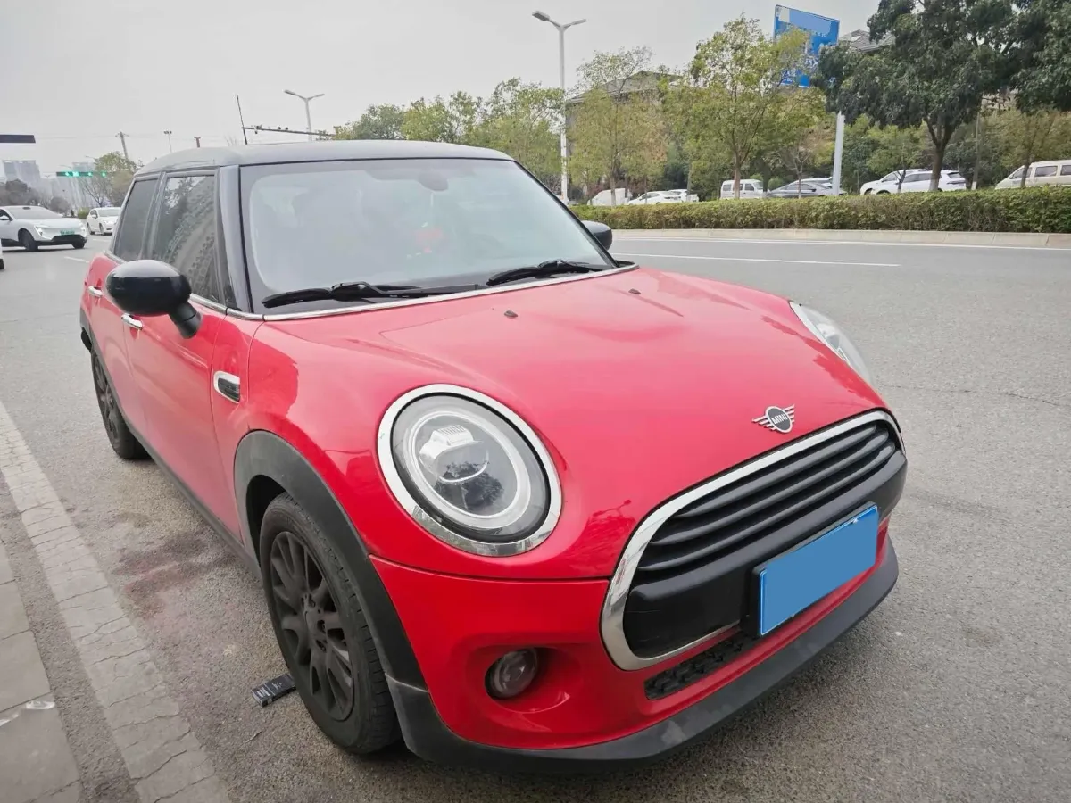 2021 MINI MINI 1.5T 136HP L3 7DCT,autocango,china used car exporter,china ev exporter,chinese used car exporter,chinese used ev exporter