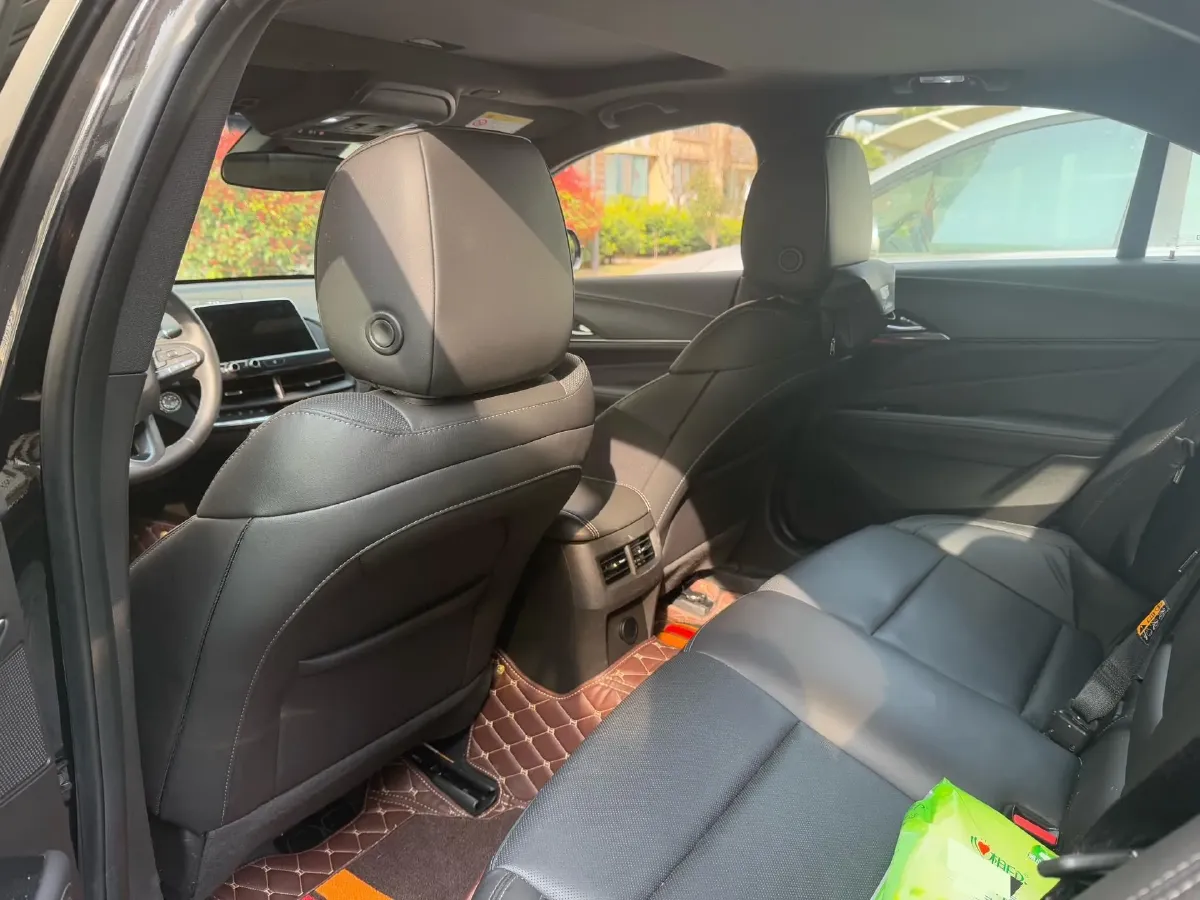 2023 Cadillac CT4 1.5T 211HP L4 8AT,autocango,china used car exporter,china ev exporter,chinese used car exporter,chinese used ev exporter