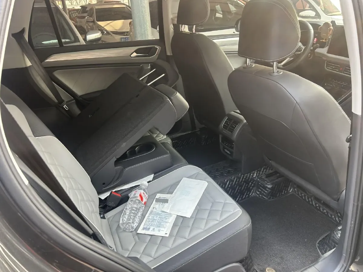 2023 Volkswagen Tayron 2.0T 186HP L4 7DCT,autocango,china used car exporter,china ev exporter,chinese used car exporter,chinese used ev exporter