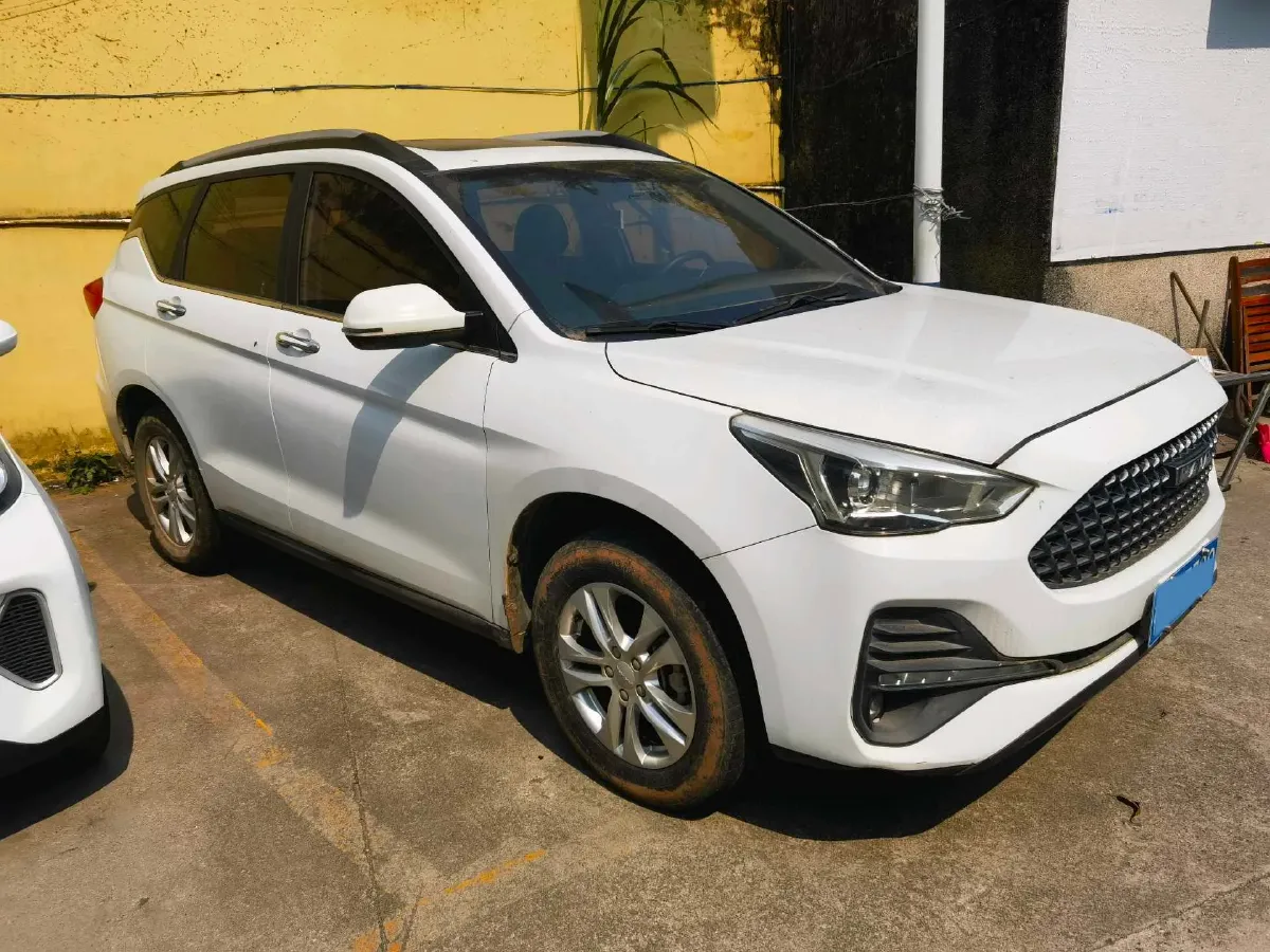 2019 Haval M6 1.5T 150HP L4 7DCT,autocango,china used car exporter,china ev exporter,chinese used car exporter,chinese used ev exporter