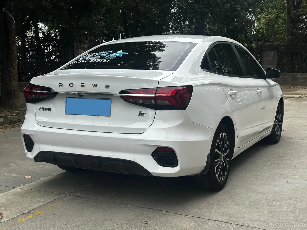 2021 Roewe i5 1.5L 120HP L4 CVT,autocango,china used car exporter,china ev exporter,chinese used car exporter,chinese used ev exporter