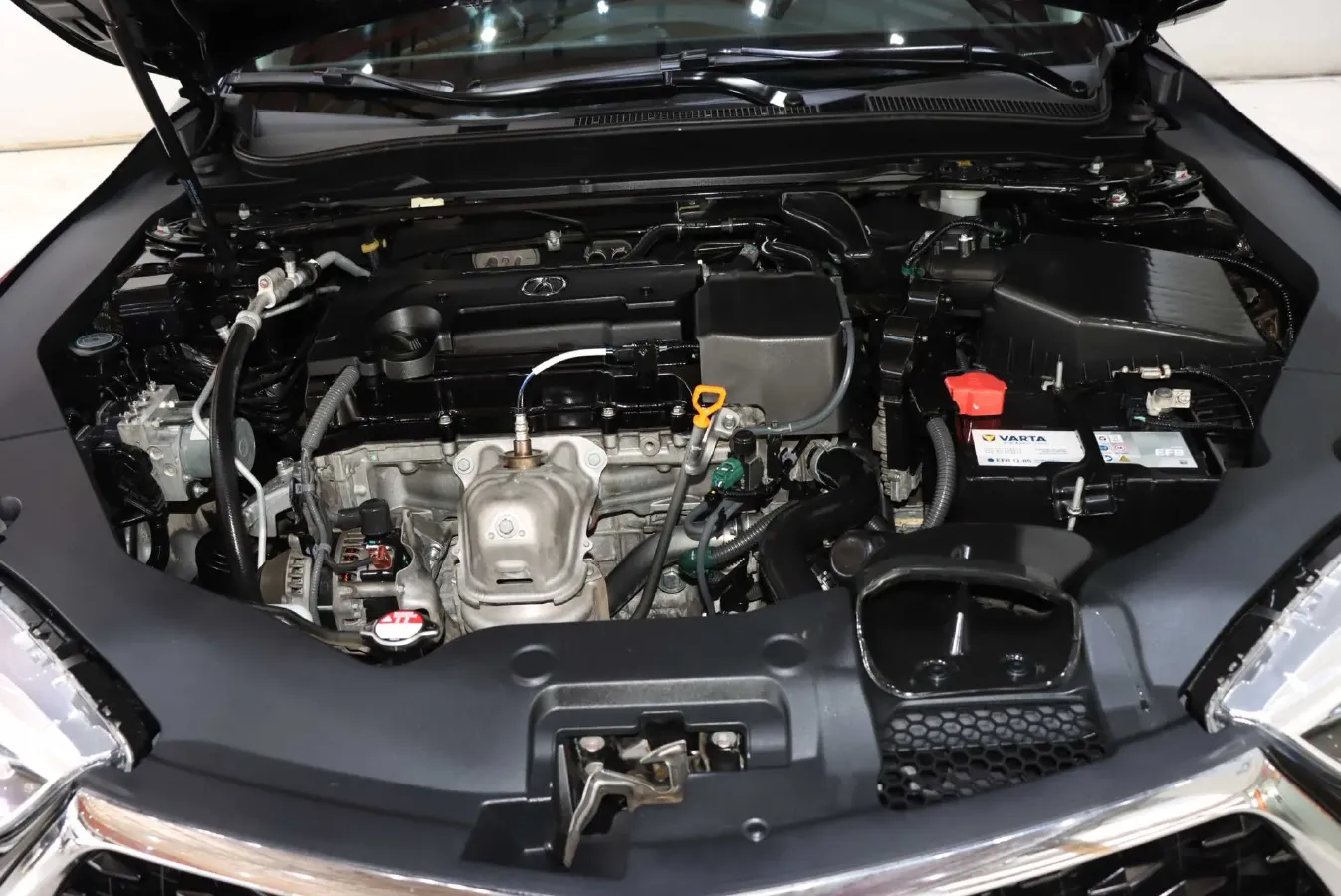 2018 Acura TLX-L 2.4L 208HP L4 8DCT,autocango,china used car exporter,china ev exporter,chinese used car exporter,chinese used ev exporter