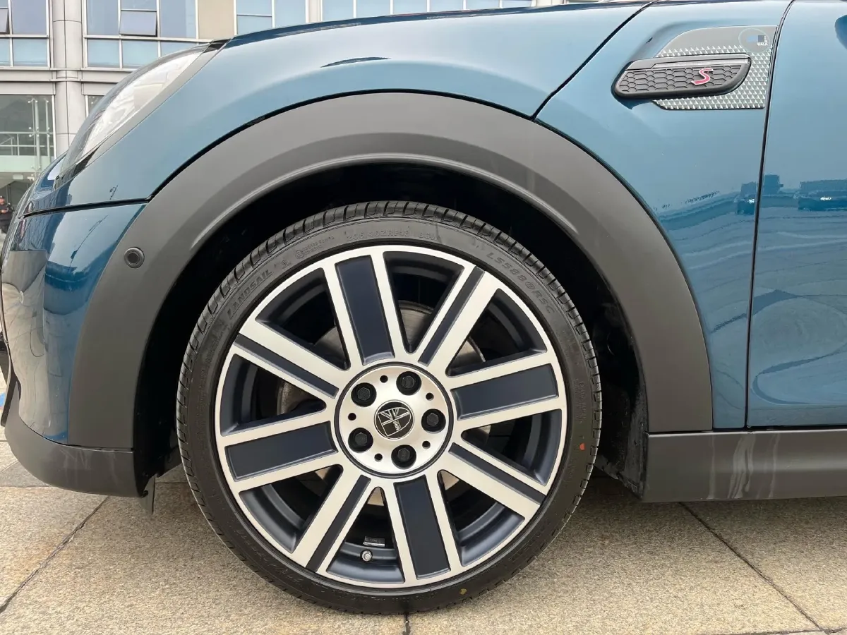 2022 MINI MINI 2.0T 192HP L4 7DCT,autocango,china used car exporter,china ev exporter,chinese used car exporter,chinese used ev exporter