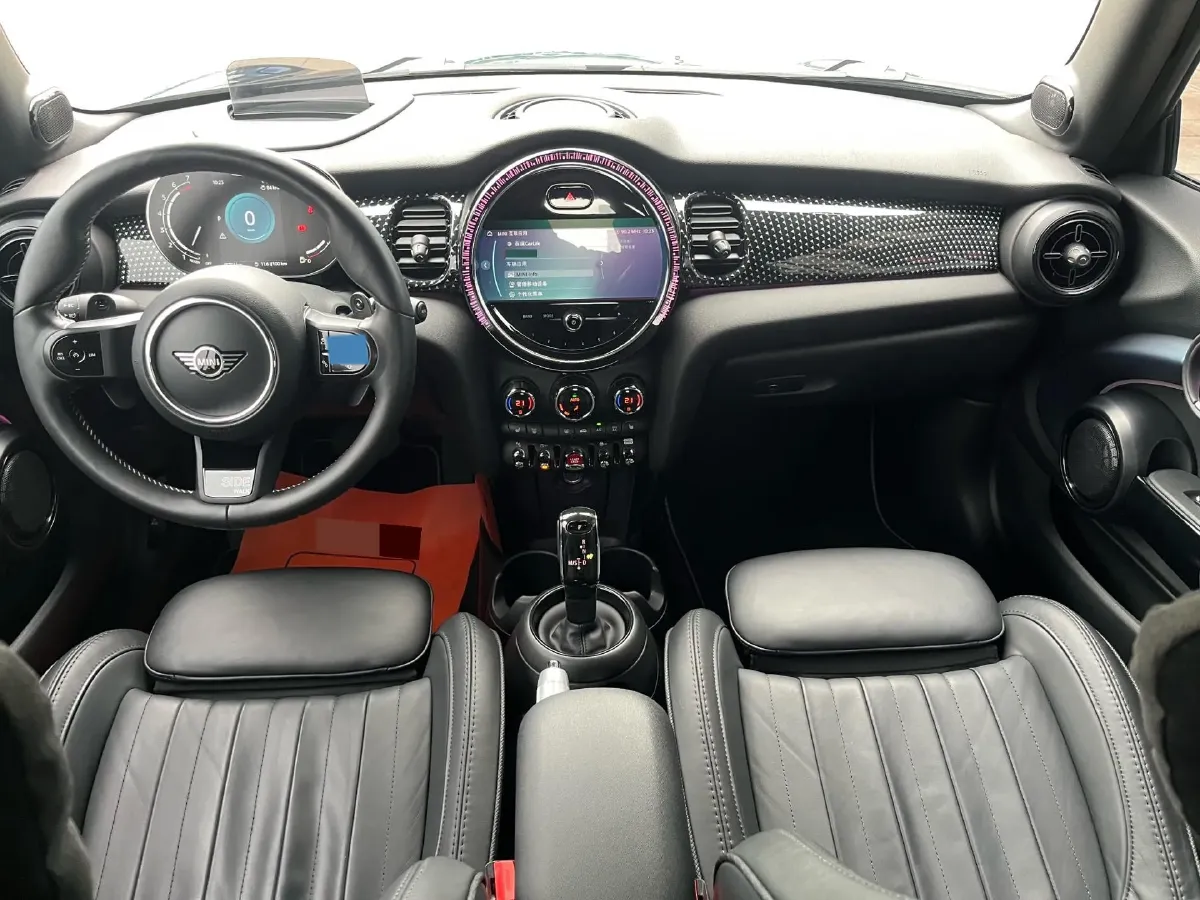 2022 MINI MINI 2.0T 192HP L4 7DCT,autocango,china used car exporter,china ev exporter,chinese used car exporter,chinese used ev exporter