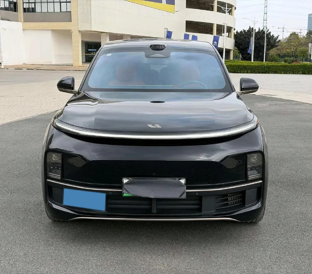 2025 Li L9 Range Extended 154HP REEV,autocango,china used car exporter,china ev exporter,chinese used car exporter,chinese used ev exporter