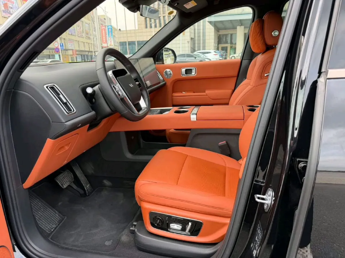 2025 Li L9 Range Extended 154HP REEV,autocango,china used car exporter,china ev exporter,chinese used car exporter,chinese used ev exporter