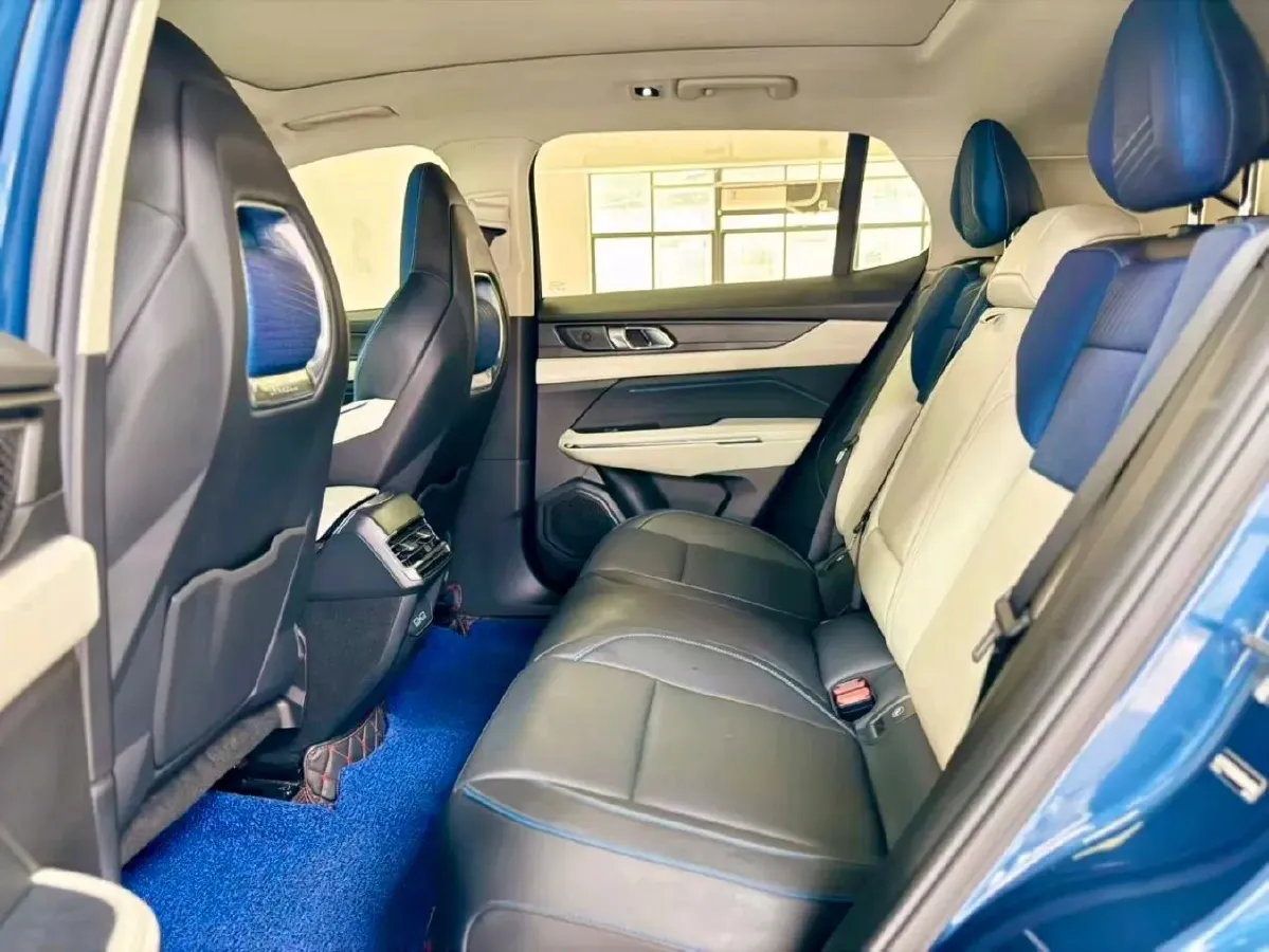 2021 LYNK&CO 01 2.0T 218HP L4 8AT,autocango,china used car exporter,china ev exporter,chinese used car exporter,chinese used ev exporter