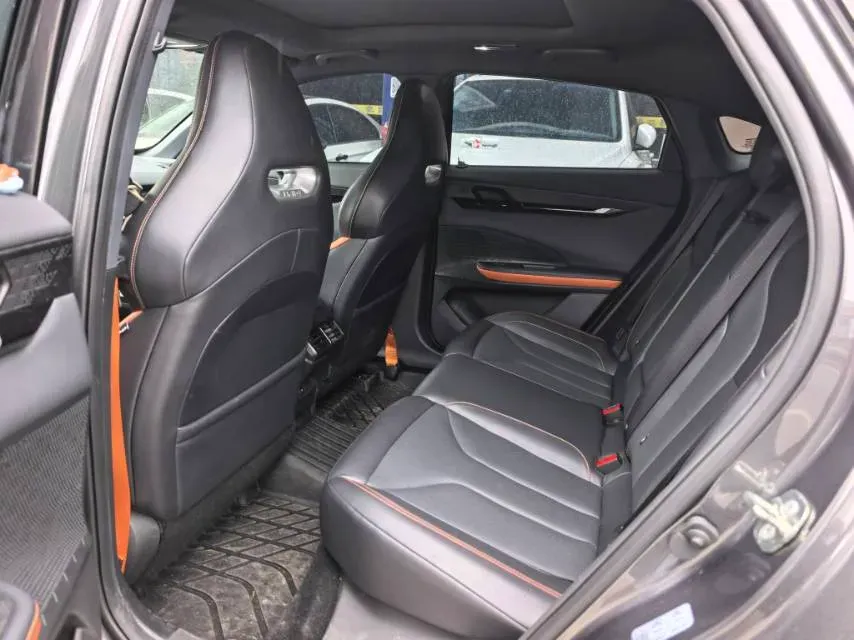 2023 ChangAn UNI-V 1.5T 188HP L4 7DCT,autocango,china used car exporter,china ev exporter,chinese used car exporter,chinese used ev exporter