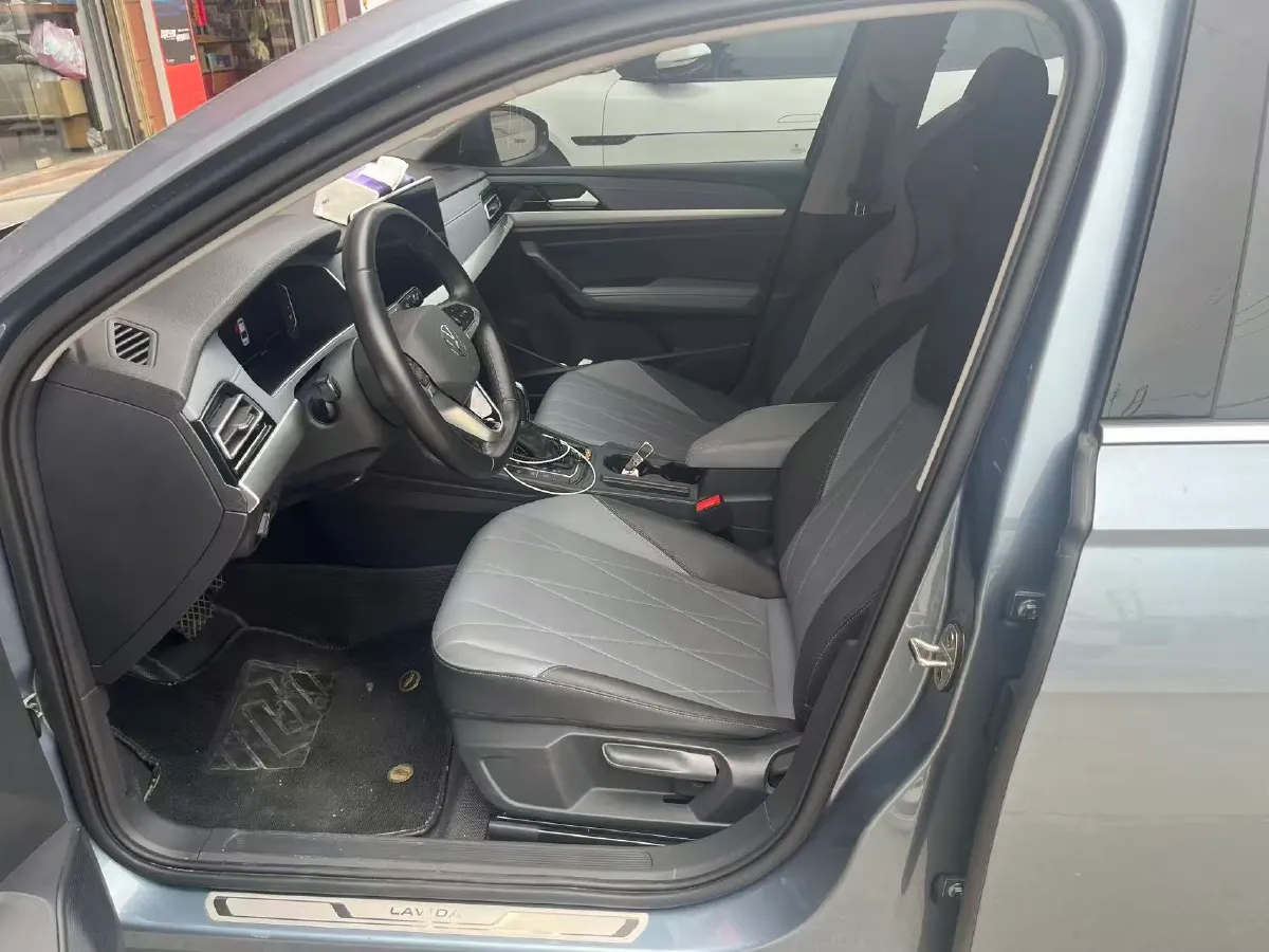 2023 Volkswagen Lavida 1.5L 113HP L4 6AT,autocango,china used car exporter,china ev exporter,chinese used car exporter,chinese used ev exporter