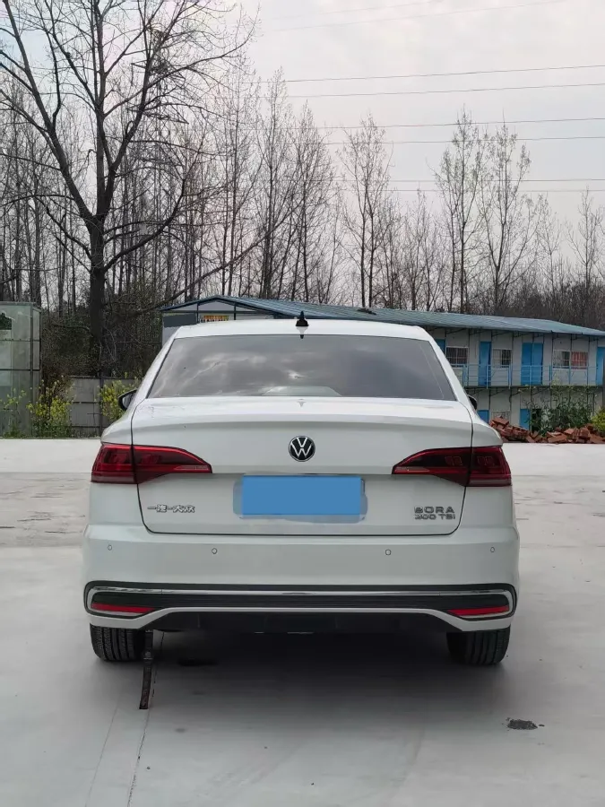 2025 Volkswagen Bora 1.2T 116HP L4 7DCT,autocango,china used car exporter,china ev exporter,chinese used car exporter,chinese used ev exporter