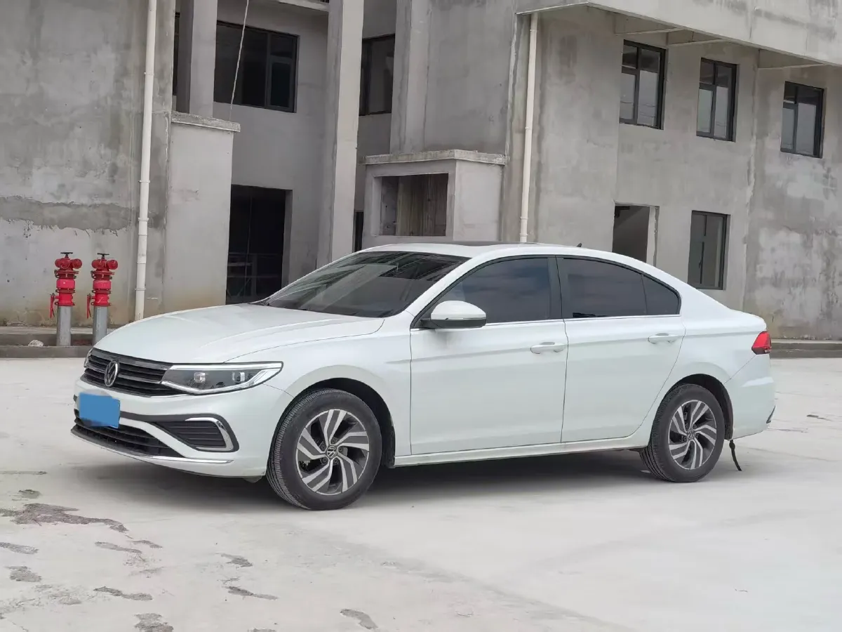 2025 Volkswagen Bora 1.2T 116HP L4 7DCT,autocango,china used car exporter,china ev exporter,chinese used car exporter,chinese used ev exporter