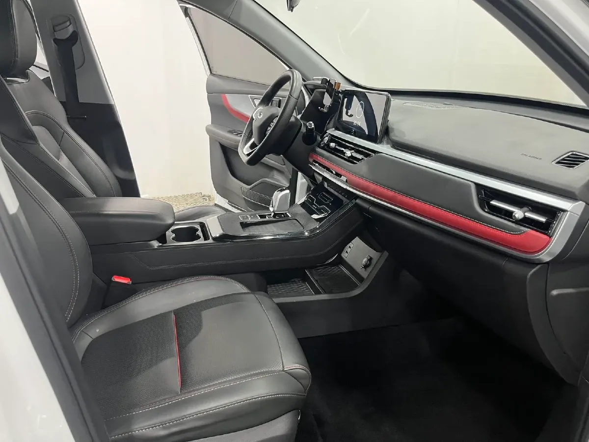 2022 Chery Tiggo 7 1.5T 156HP L4 CVT,autocango,china used car exporter,china ev exporter,chinese used car exporter,chinese used ev exporter