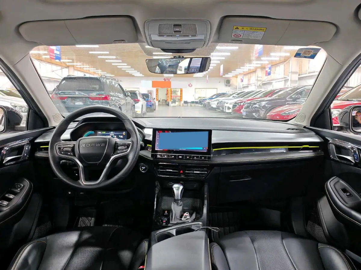 2021 Roewe i5 1.5L 120HP L4 CVT,autocango,china used car exporter,china ev exporter,chinese used car exporter,chinese used ev exporter