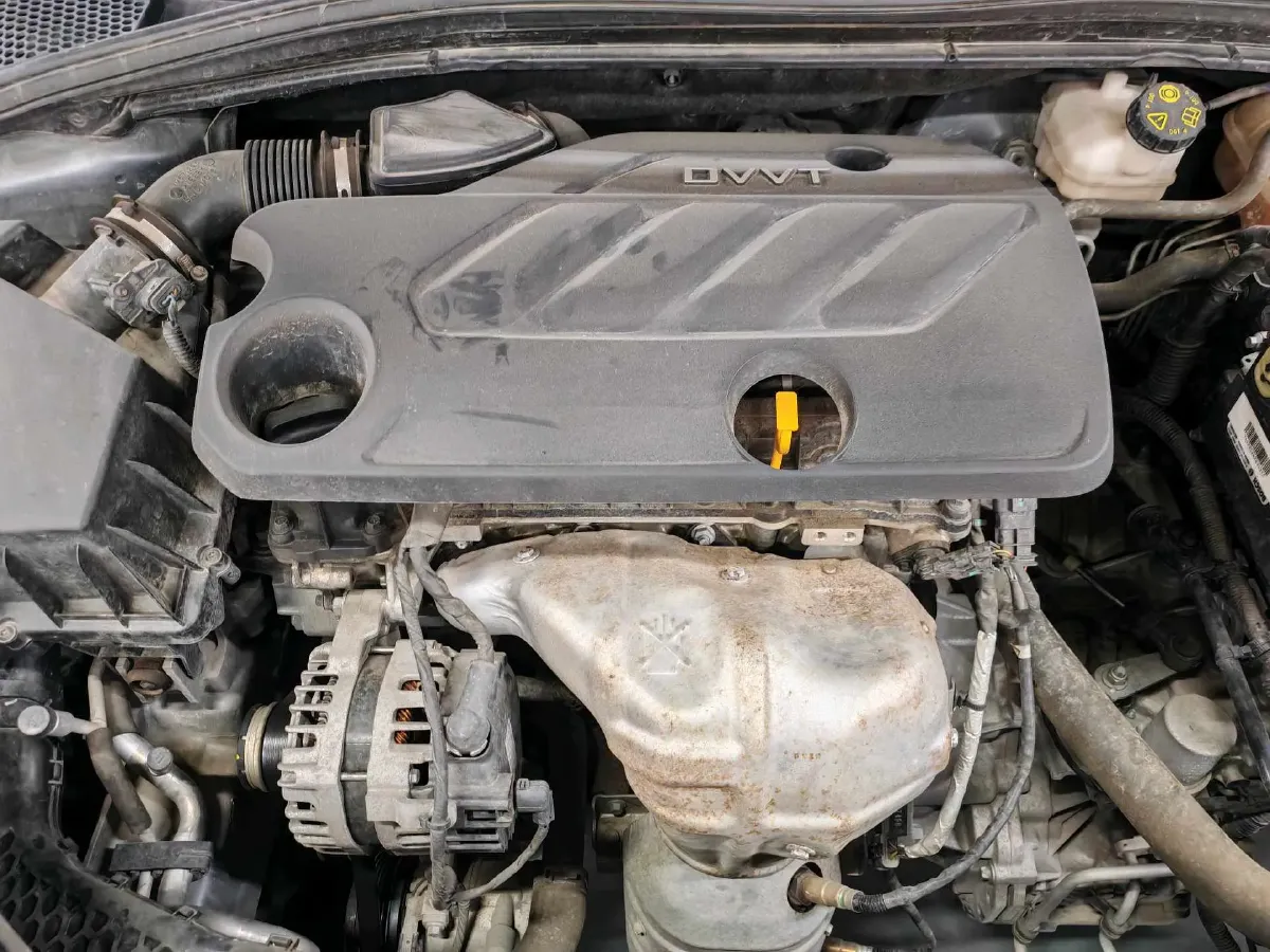 2021 Roewe i5 1.5L 120HP L4 CVT,autocango,china used car exporter,china ev exporter,chinese used car exporter,chinese used ev exporter