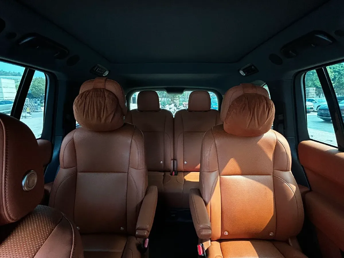 2023 Li L8 Range Extended 154HP REEV 40.9KWH,autocango,china used car exporter,china ev exporter,chinese used car exporter,chinese used ev exporter