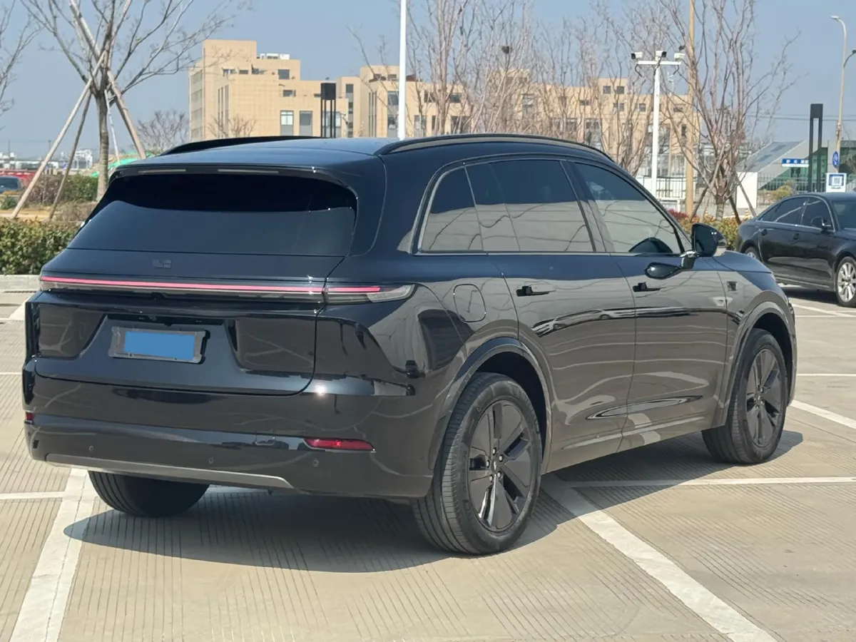 2024 Li L8 Range Extended 154HP REEV 42.8KWH,autocango,china used car exporter,china ev exporter,chinese used car exporter,chinese used ev exporter