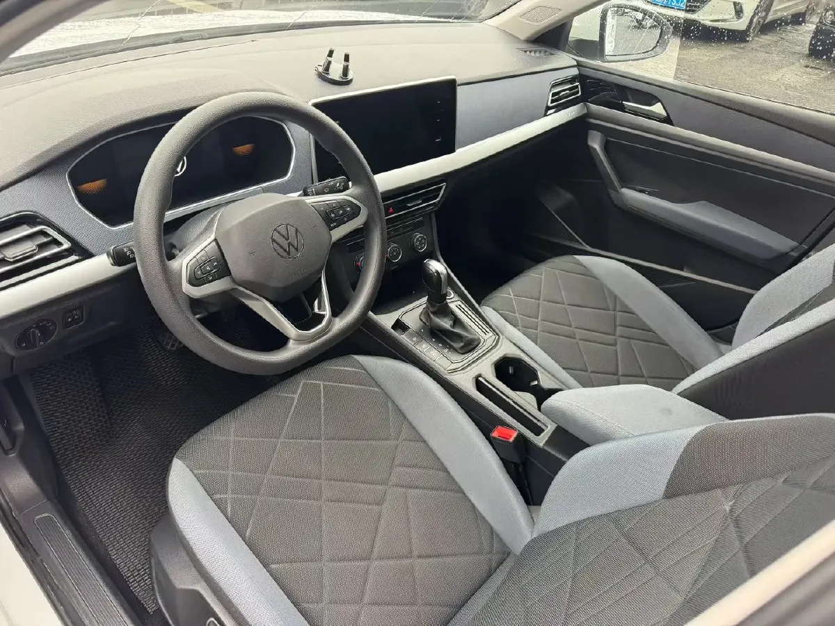 2023 Volkswagen Lavida 1.5L 113HP L4 6AT,autocango,china used car exporter,china ev exporter,chinese used car exporter,chinese used ev exporter