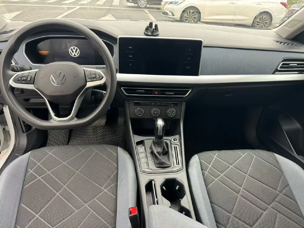 2023 Volkswagen Lavida 1.5L 113HP L4 6AT,autocango,china used car exporter,china ev exporter,chinese used car exporter,chinese used ev exporter