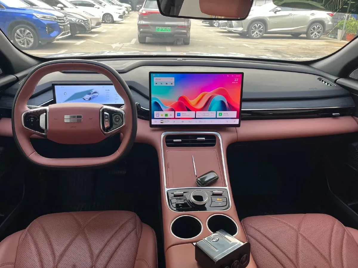 2025 Geely Galaxy L6 1.5L 112HP L4 1DHT PHEV 19.09KWH,autocango,china used car exporter,china ev exporter,chinese used car exporter,chinese used ev exporter