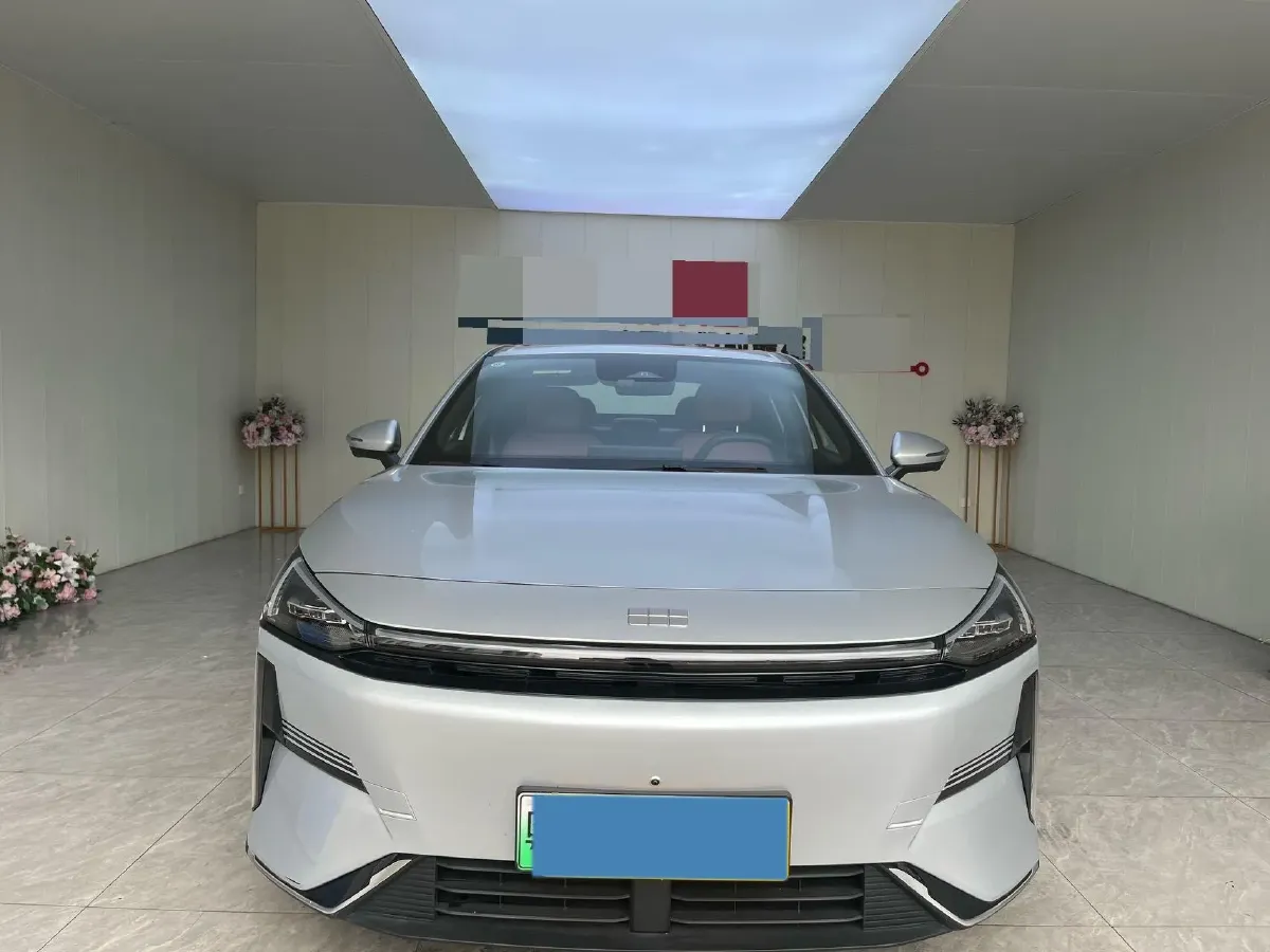 2025 Geely Galaxy L6 1.5L 112HP L4 1DHT PHEV 19.09KWH,autocango,china used car exporter,china ev exporter,chinese used car exporter,chinese used ev exporter