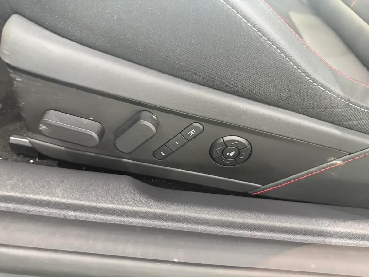 2024 MINI COOPER BEV 51.5KWH,autocango,china used car exporter,china ev exporter,chinese used car exporter,chinese used ev exporter